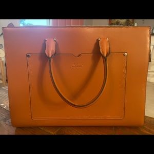 Gorgeous Cluci Leather Laptop briefcase